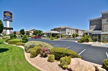 Best Western PLUS Abbey Inn