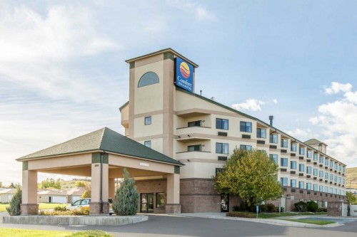 Comfort Inn &amp; Suites Market - Airport