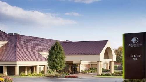 DoubleTree Suites by Hilton Hotel Dayton - Miamisburg