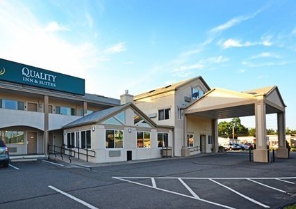 Quality Inn &amp; Suites Northampton