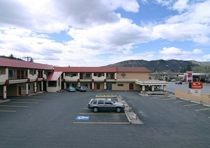 Econo Lodge Inn &amp; Suites Durango