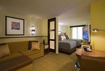 Hyatt Place Pittsburgh-North Shore