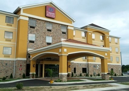 Holiday Inn Express &amp; Suites Elkton - University Area