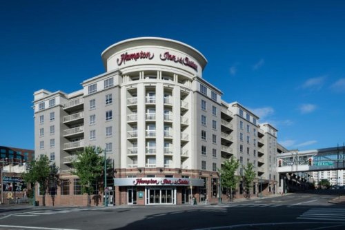 hamptoninnbealest