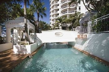 Burleigh Mediterranean Resort