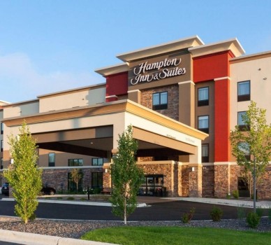 Hampton Inn &amp; Suties Duluth North / Mall Area