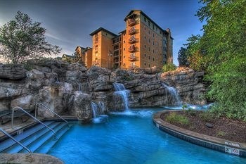 RiverStone Resort &amp; Spa