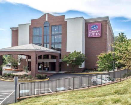 Comfort Suites Near Potomac Mills