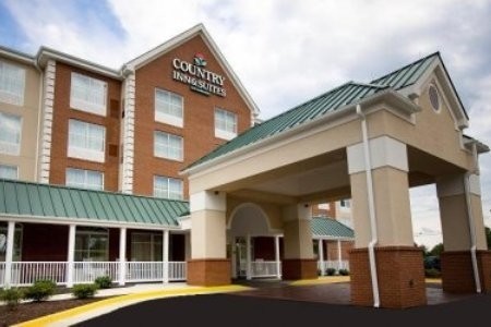 Country Inns &amp; Suites North Fredericksburg