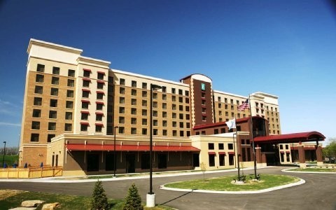 Embassy Suites Minneapolis North