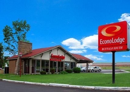 Econo Lodge South - Buffalo