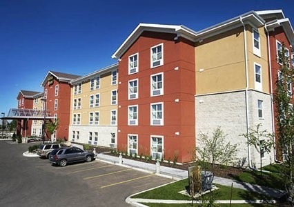 Days Inn &amp; Suites Sherwood Park