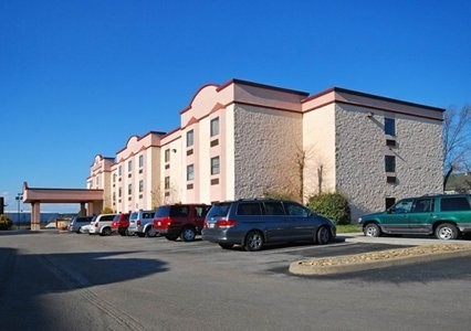 Comfort Suites Airport Alcoa