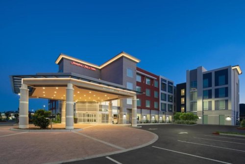 hamptoninngilroy