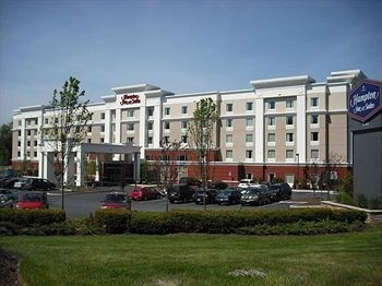 Hampton Inn &amp; Suites Poughkeepsie