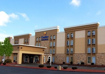 Comfort Inn &amp; Suites East Hartford