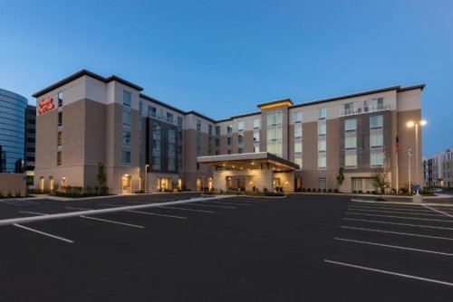 hamptoninnkeystoneIN
