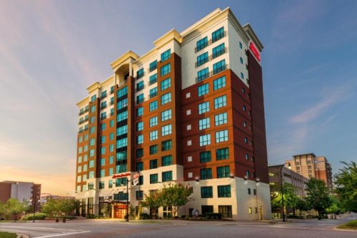 hamptoninnsuites nationalharbor