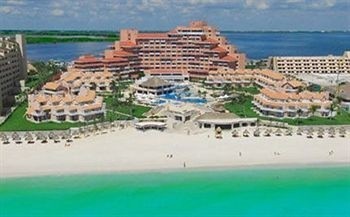 Wyndham Grand Cancun All Inclusive Resort &amp; Villas