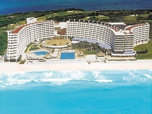 Crown Paradise Club Cancun - All-Inclusive Resort