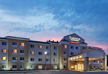 Fairfield Inn &amp; Suites Tulsa Southeast/Crossroads Village