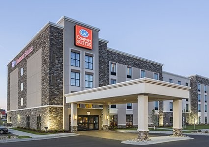 Comfort Suites Fargo