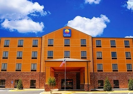 Comfort Inn &amp; Suites Near Fort Gordon