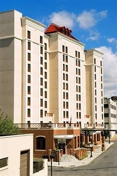 Hampton Inn &amp; Suites Downtown - Albany