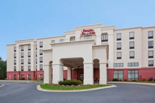 Hampton Inn &amp; Suites Lino Lakes