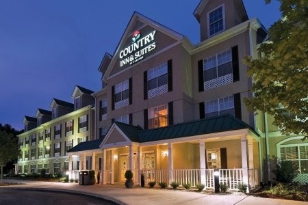 Country Inns &amp; Suites, Bel Air East at I-95 Riverside