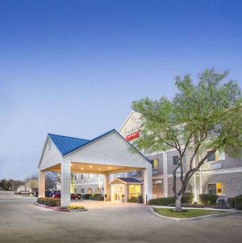 Fairfield Inn &amp; Suites Dallas Plano North