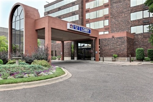 Best Western PLUS Kelly Inn